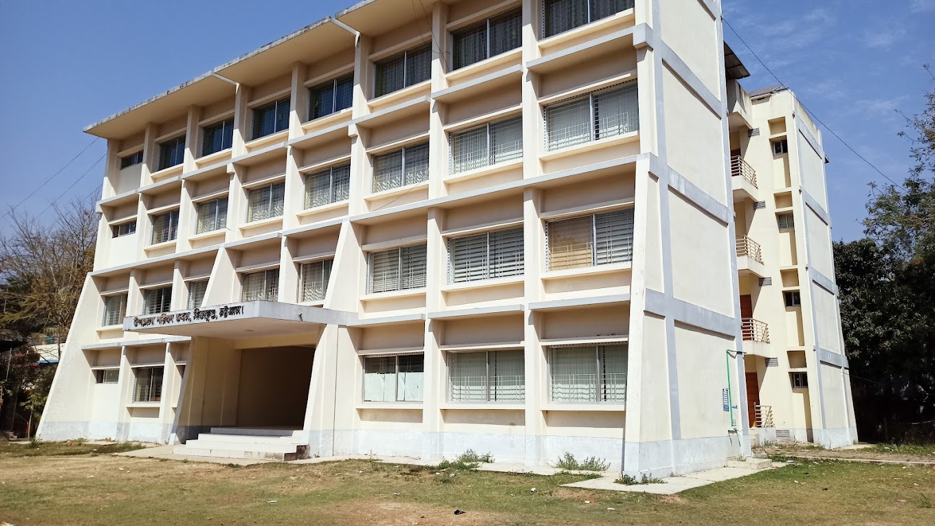 সীতাকুণ্ড উপজেলা স্বাস্থ্য কমপ্লেক্সে